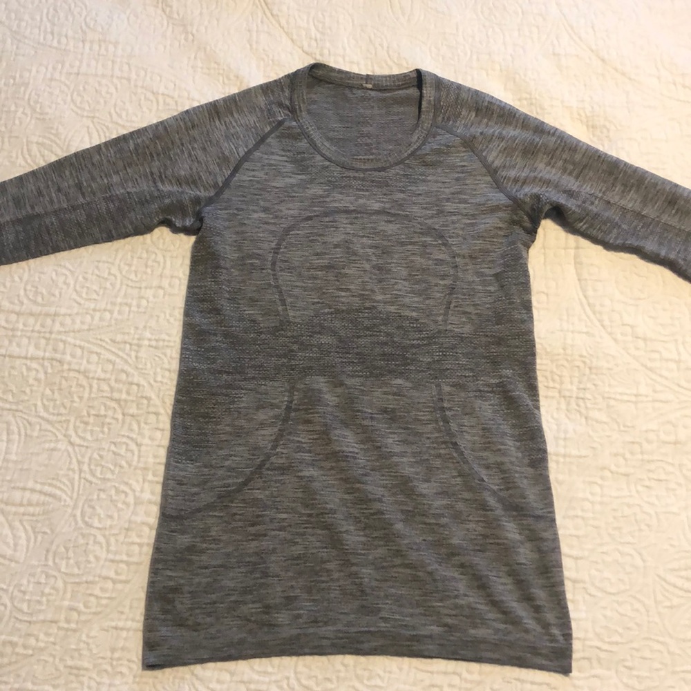 Lululemon Long Sleeve Swiftly Tech